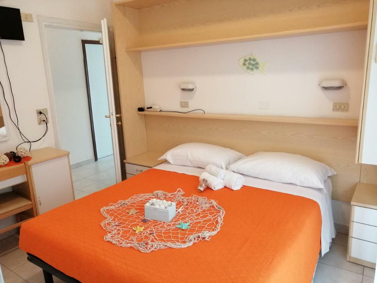 Hotel Alba Rimini Luaran gambar