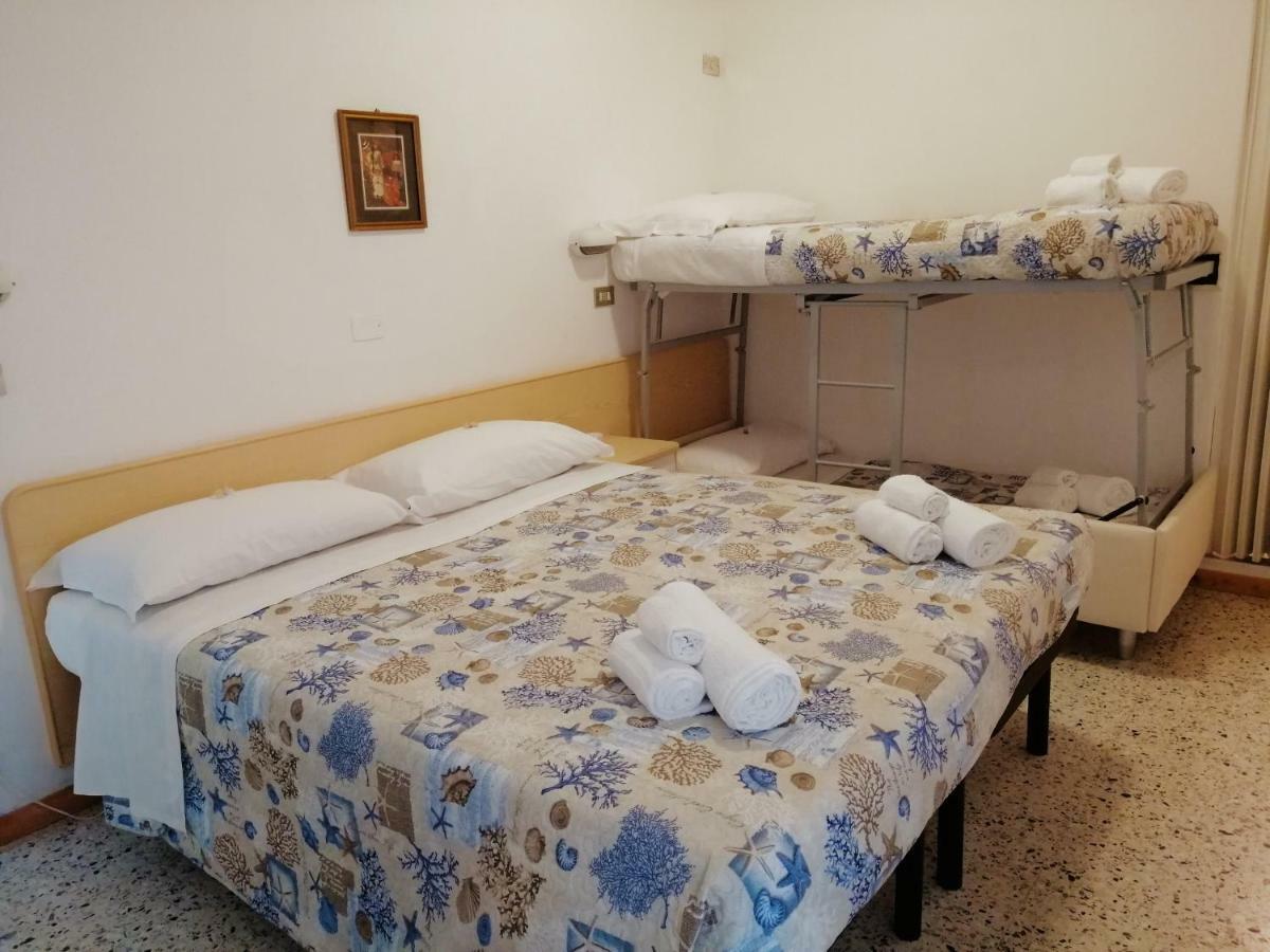 Hotel Alba Rimini Luaran gambar